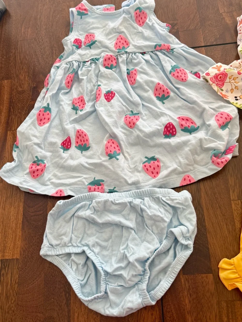 Girls size 18 month Summer Clothes